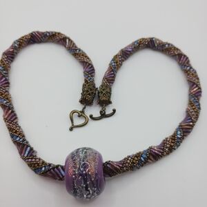 Elegant Purple Beaded Necklace